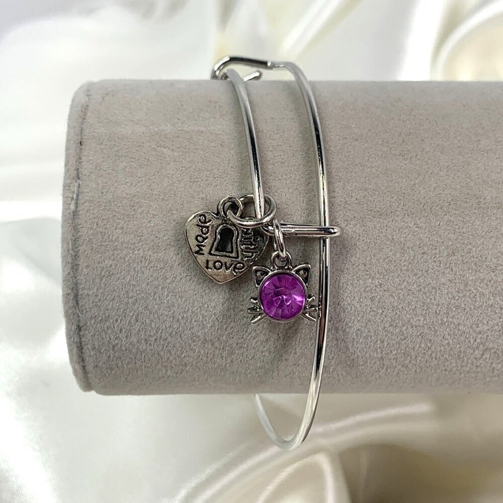 Cat Charm Bracelet Silver Finish Purple Crystal - Expands 2.75"- 3.5" NWOT - Picture 3 of 3